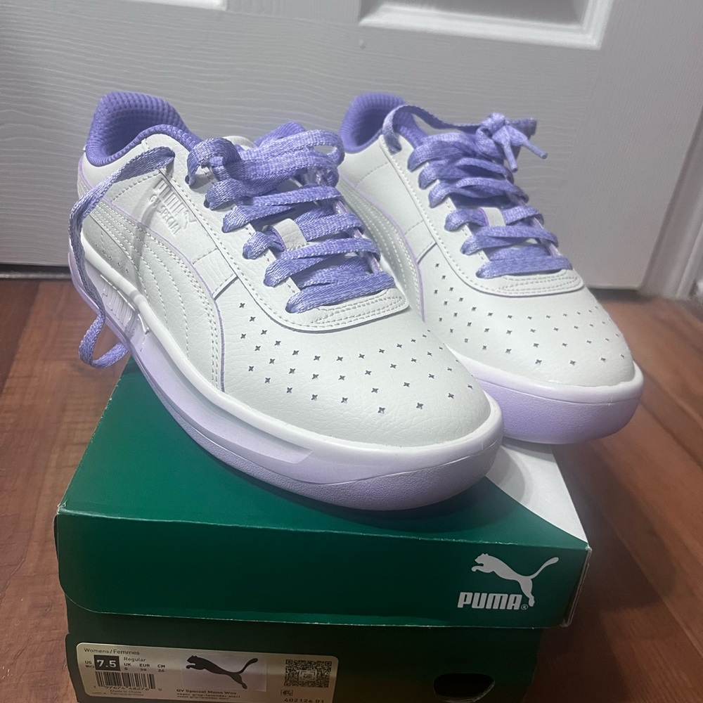 Puma White and Lavender Sneakers